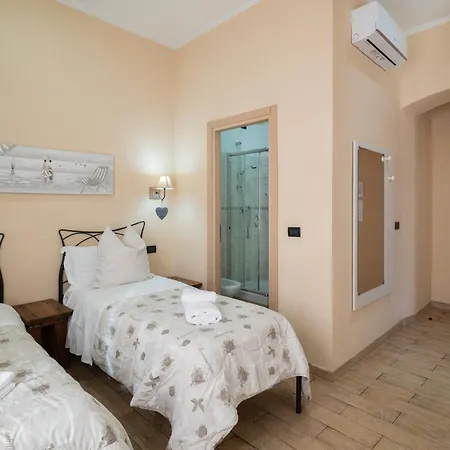 בית הארחה Lunamar לה ספציה