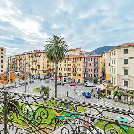 Lunamar La Spezia