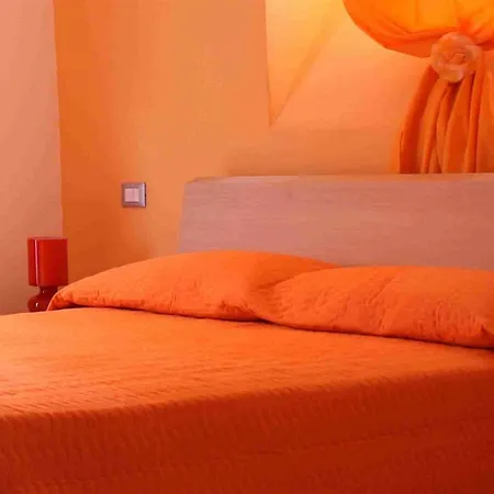 Lunamar Guest house 2*