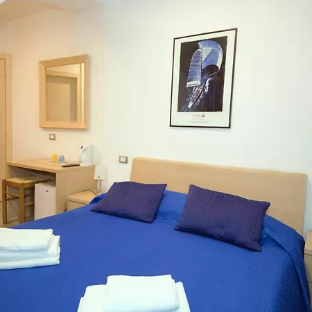 Lunamar Guest house
