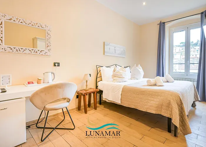 Lunamar Pensionat La Spezia