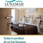 Lunamar Guest house 4*