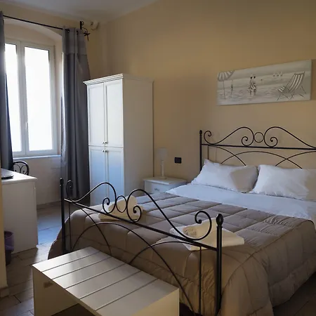 Lunamar Гостьовий будинок Ла-Спеція