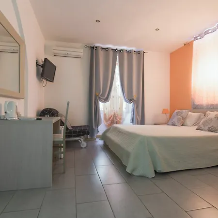 Lunamar Гостьовий будинок 4*